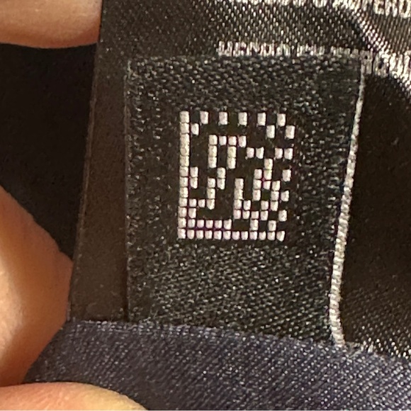 Ted Baker dress, size 1 (equiv. to 2-4), navy blue with shoulder bow, sheath - Picture 12 of 14